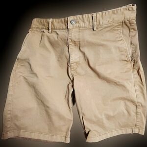 Men's Tan Shorts